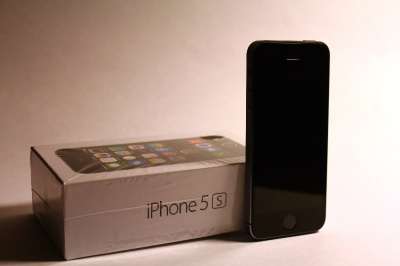 смартфон Apple Iphone 5s 16gb в Москве фото 3
