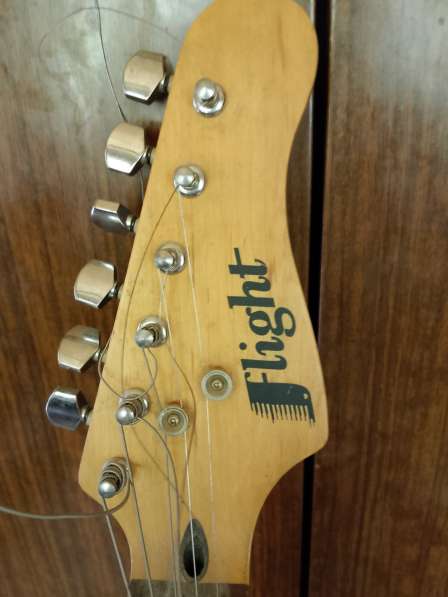 Продажа электрогитары