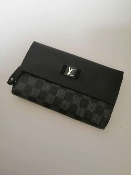 Клатчи Louis Vuitton в Туле