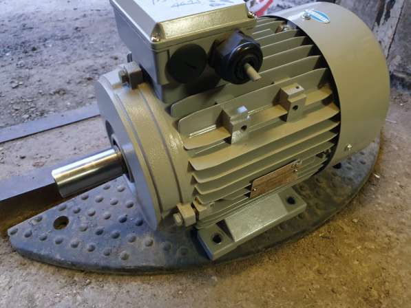 Электродвигатель 5.5 кВт 1440 об/мин ABA132S-4 AC Motorern