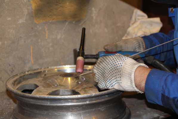 Сварка аргоном ремонт глушителей катализаторов в Ступино фото 12