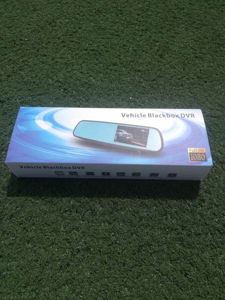Зеркало-видеорегистратор Vehicle Blackbox DVR