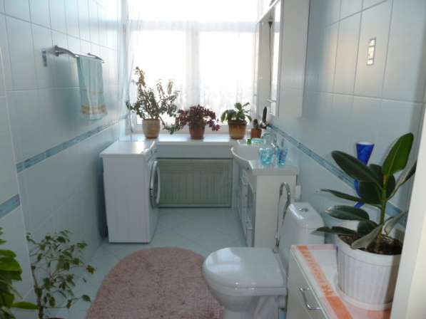 Продается, 3-х комнатная квартира, ул. Жукова, 76 в Омске фото 9
