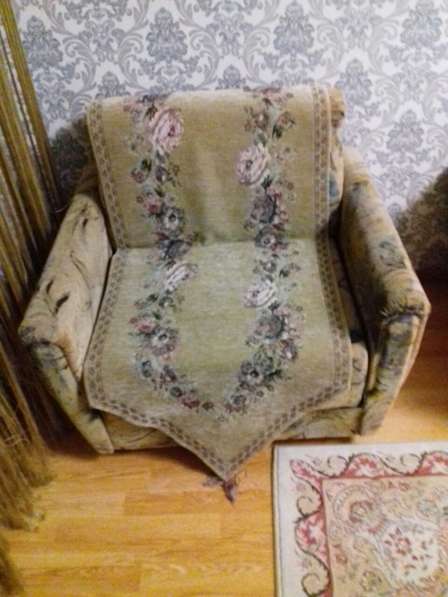 Продам дешево диван и два кресла, 15 000 сделаю скидку в Каспийске
