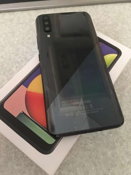 Samsung Galaxy A50 в Москве