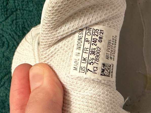 Продам кроссовки оригинальные в Москве фото 3