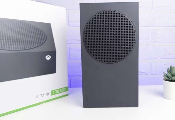 Xbox Series S в фото 5