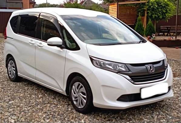 Honda, Freed, продажа в Москве