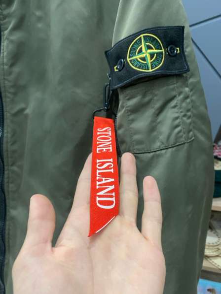 Продам бомбер мужской в Орске