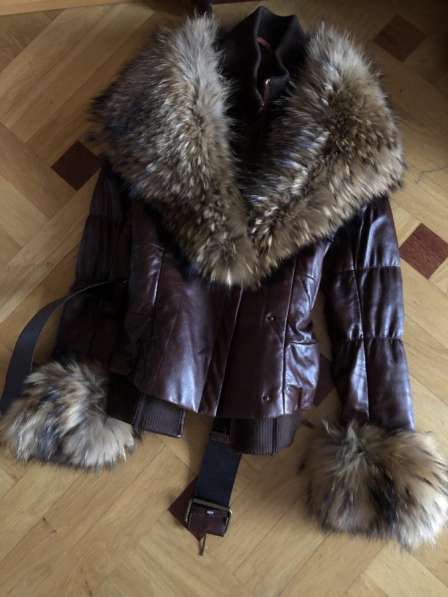 Кожаная зимняя куртка с мехом