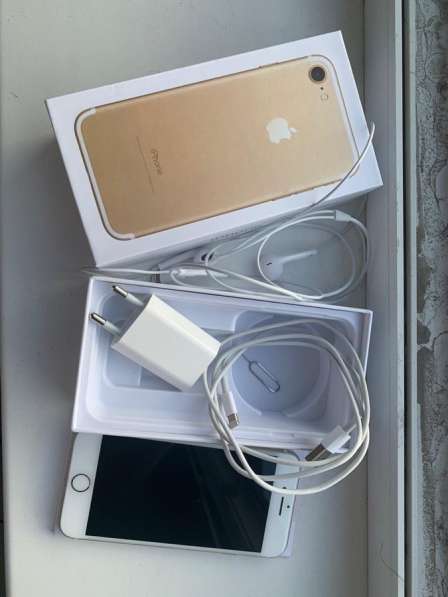 Телефон IPhone 7 128Gb gold в Москве фото 3