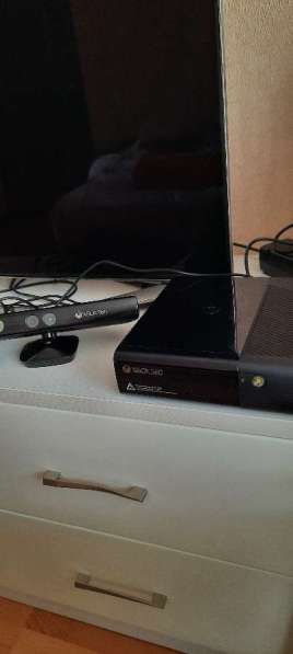 Xbox360 с игровой системой kinect в Москве