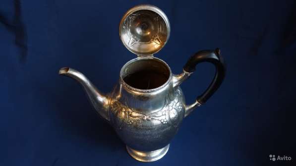Старинный чайный набор. Серебро