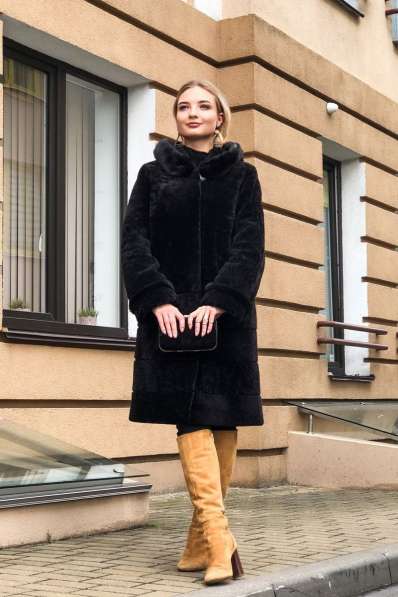 Пальто Мехофф женское 48 L черное натуральный мех в 
