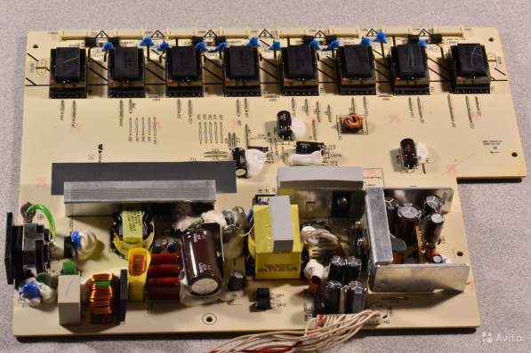 Power Input Board монитора FM-136A в Москве фото 8