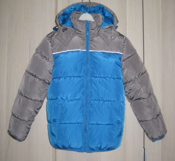 Новая зимняя куртка для мальчика на рост 140-146