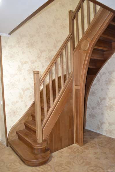 Лестницы деревянные в фото 3