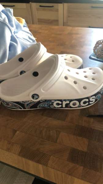 Crocs