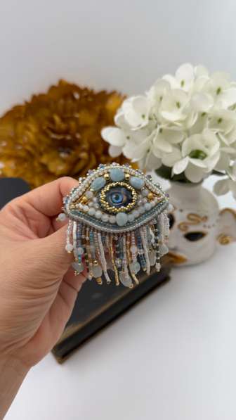 Брошь &laquo;Глаз аквамарина&raquo; в Анапе