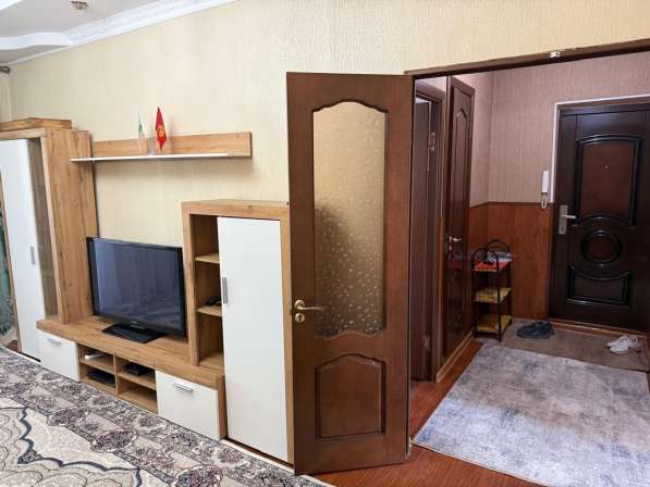 Продаю 3-х комнатную квартиру по ул. Салиева в фото 3
