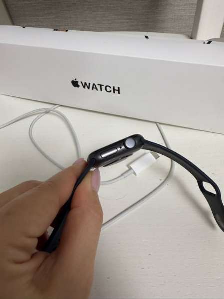 Apple Watch SE 40 mm синие в Москве фото 8