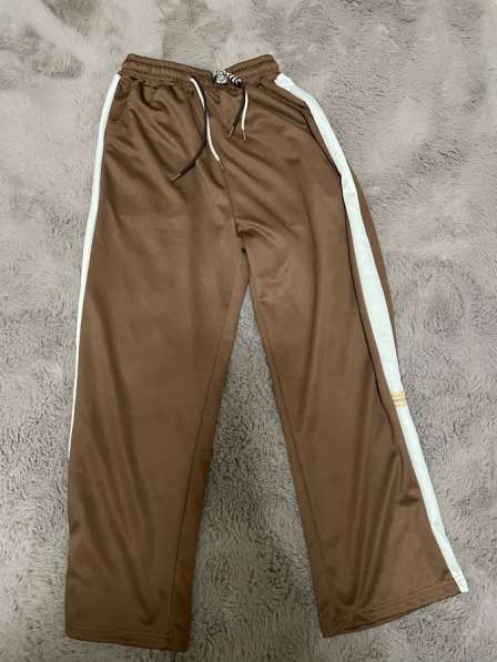 Спортивные штаны