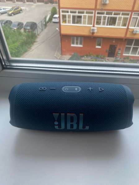 Колонка JBL charge 5