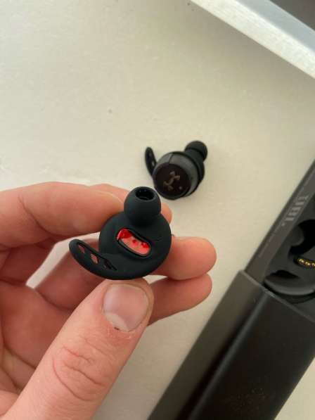 Навушники JBL True Wireless Flash X Black в фото 6