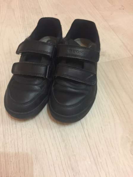 Продам детские туфли фирмы Geox, почти новые