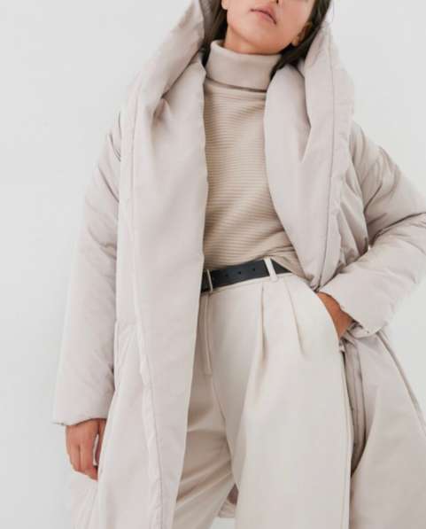 Женский пуховик в Москве фото 3