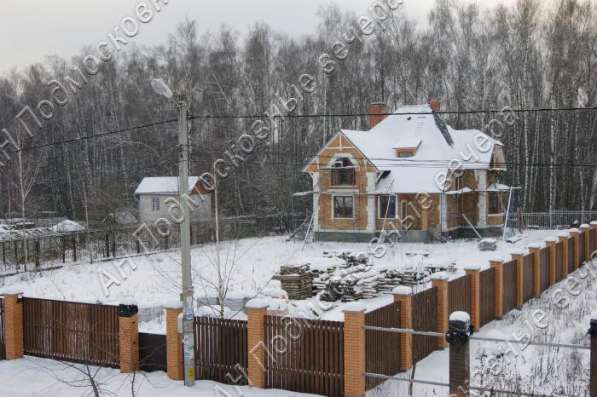 Продам коттедж в Москва.Жилая площадь 180 кв.м.Есть Электричество. в Москве фото 102