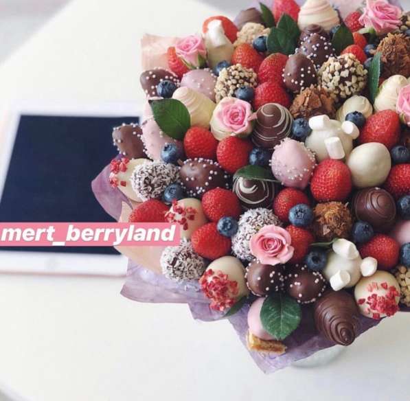 Mert Berryland в фото 3