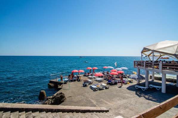 Продается действующая прибыльная гостиница на берегу моря в Алуште фото 3