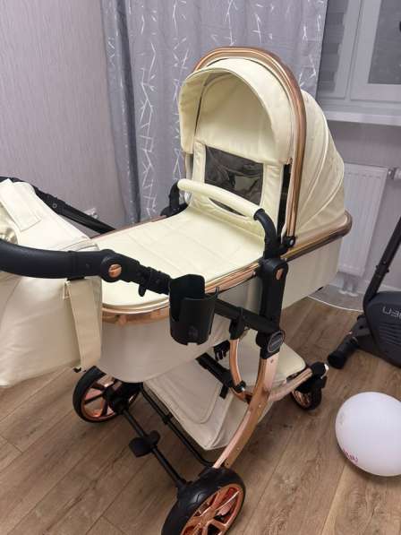 Продам коляску 3в1