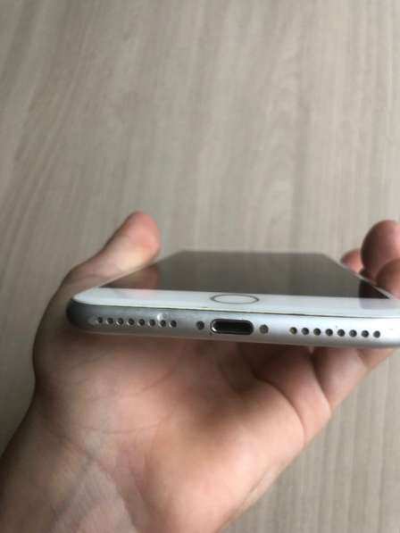 Айфон 8 плюс в Омске