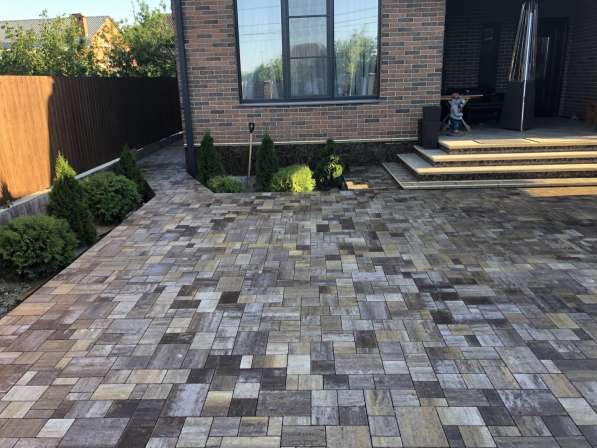 Укладка тротуарной плитки в Краснодаре фото 6