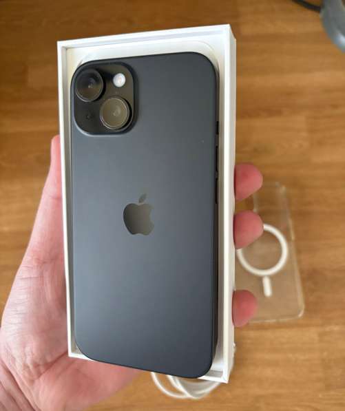 IPhone 15 128gb Black в Москве