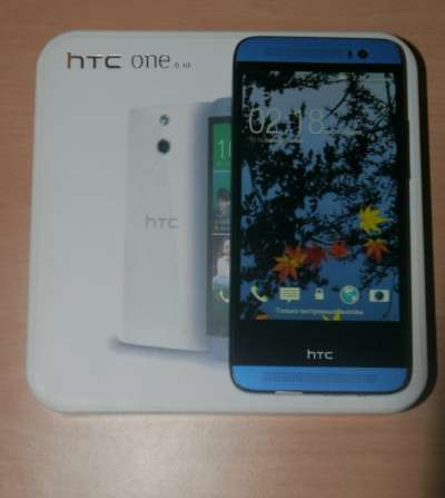 сотовый телефон HTC E8