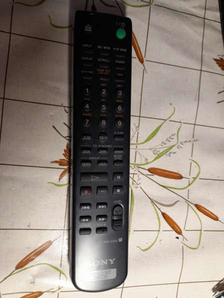 Пульты от минидисковых дек SONY в Челябинске фото 9