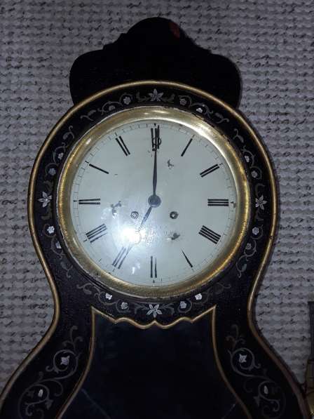 Продам старинные часы в фото 6