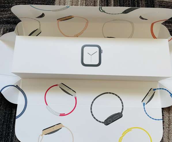 Часы Apple Watch s4 в Чите фото 4
