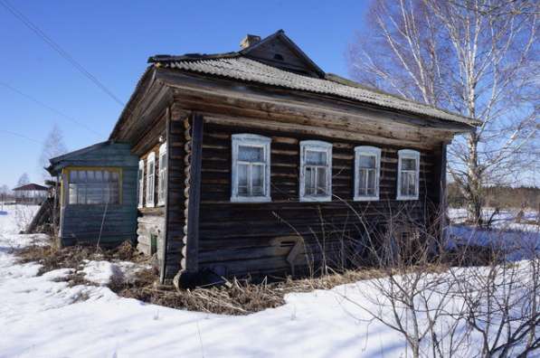 Бревенчатый дом в тихой деревне, рядом с речкой в Ярославле фото 20