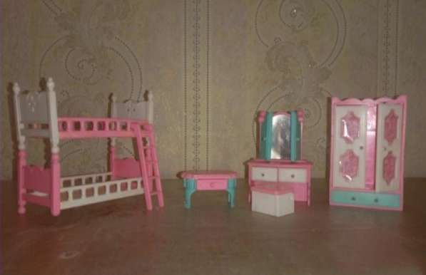 Мебель для мини кукол