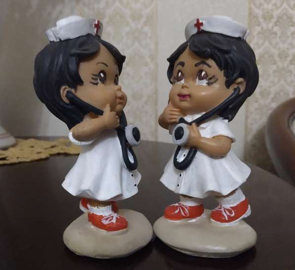 Статуэтка медсестра в Твери