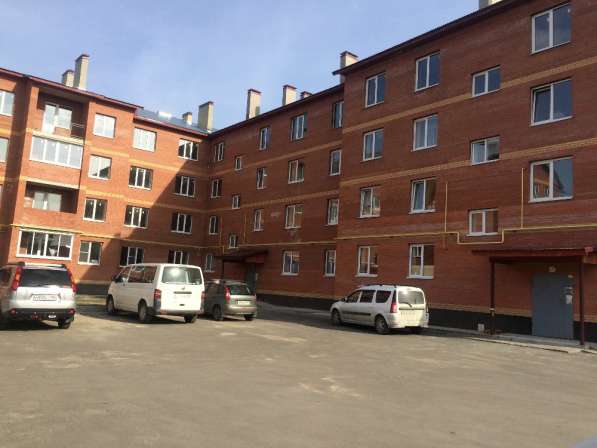 Продам двухкомнатную квартиру в Орехово-Зуево.Жилая площадь 37 кв.м.Этаж 1.Дом кирпичный.