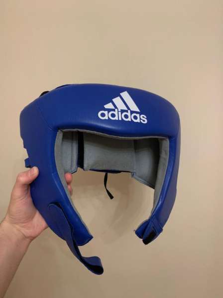 Боксерский шлем