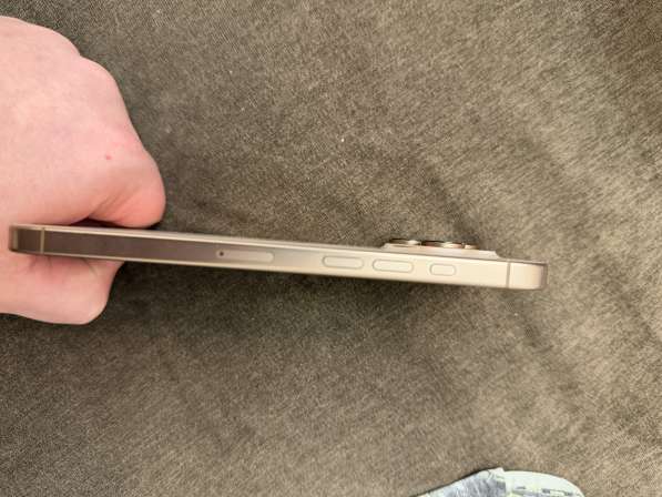 IPhone 16 Pro Max в Москве фото 3