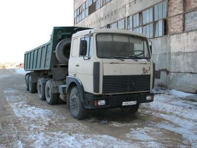 грузовой автомобиль МАЗ 64229 тягач