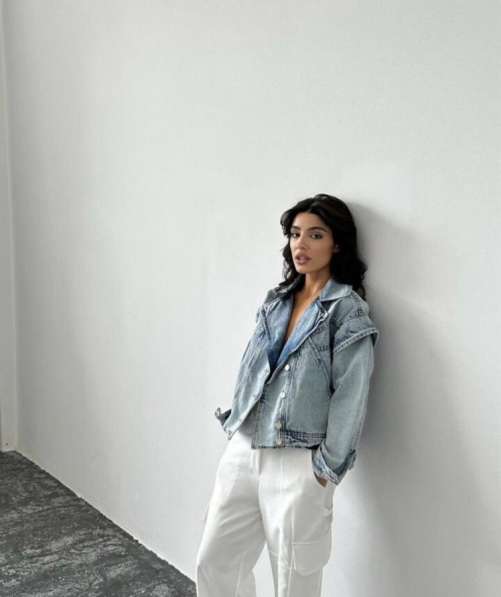 Джинсовая куртка женская