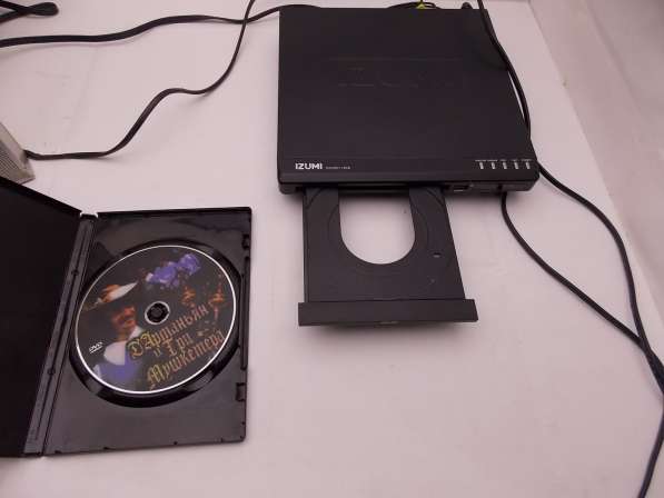 DVD плеер Izumi DV20D112KB в Санкт-Петербурге фото 6